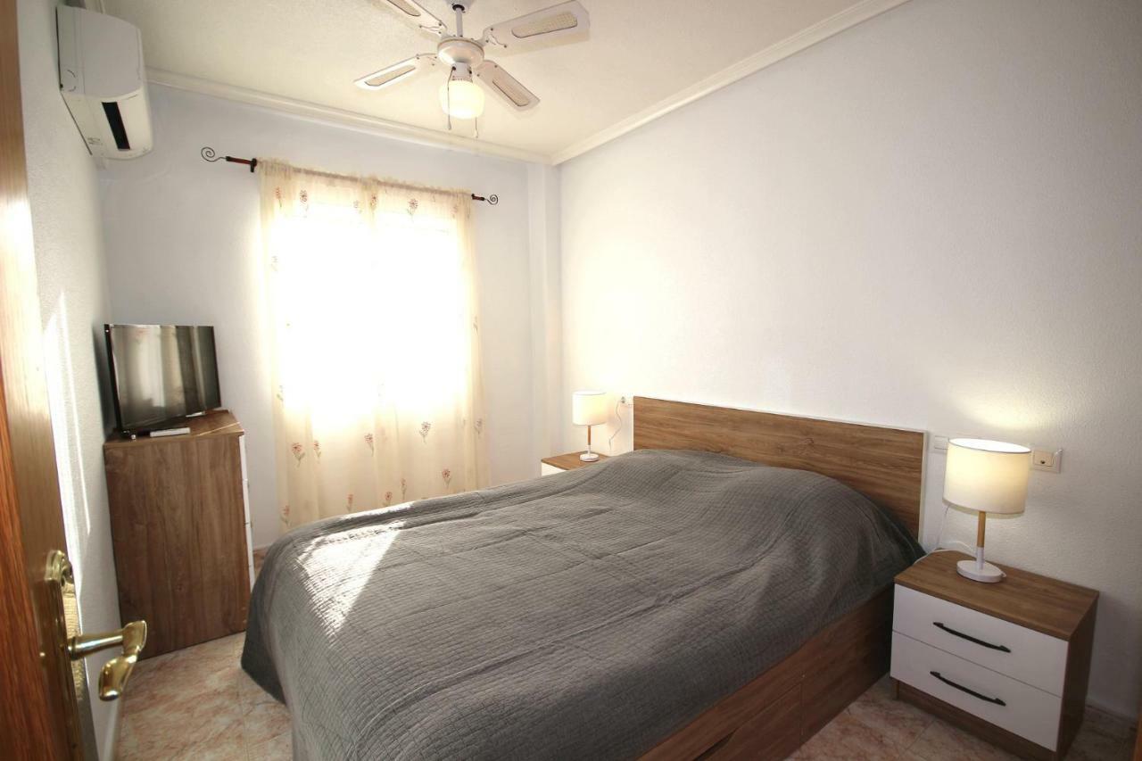 Apartment In La Mata Eneas 6 Torrevieja Exterior photo